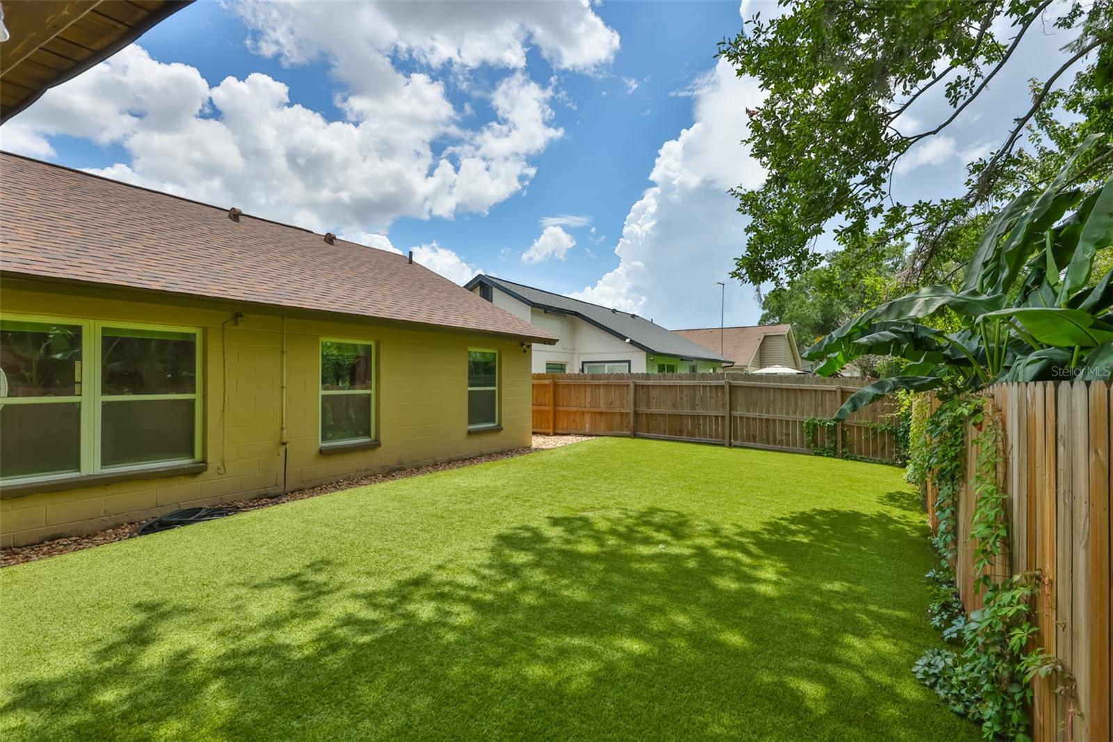 12832 COVERDALE DR, TAMPA, FL — photo 36