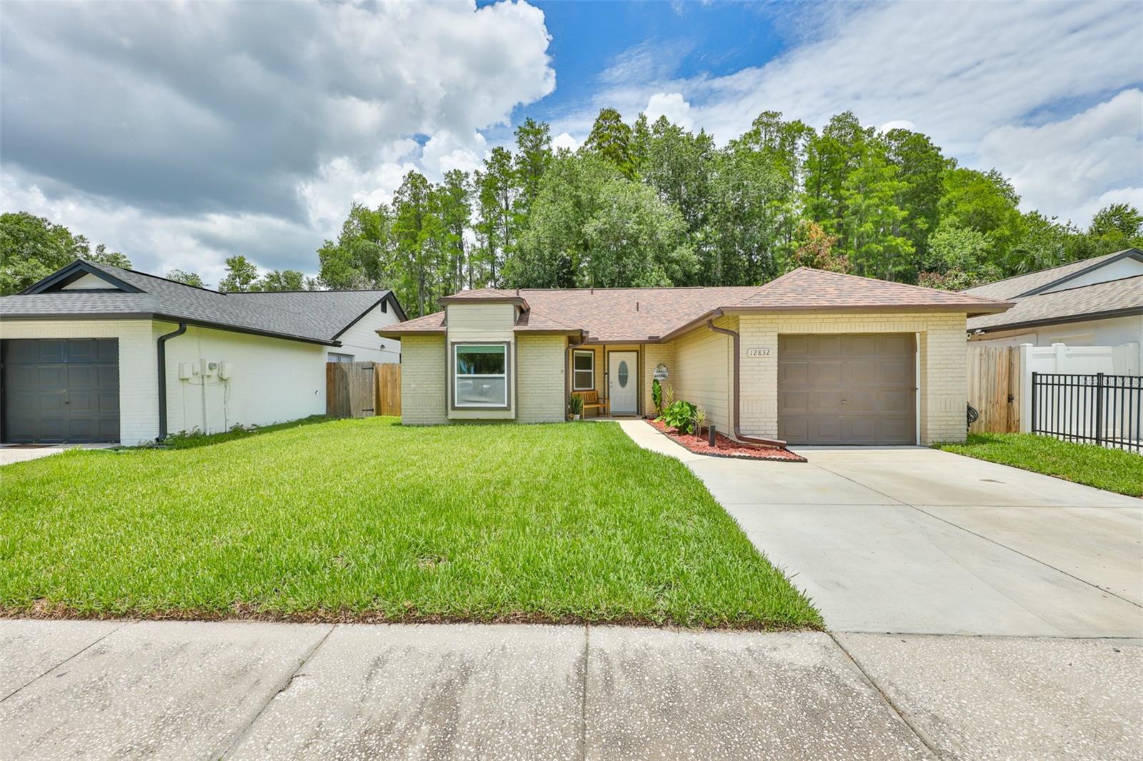 12832 COVERDALE DR, TAMPA, FL — photo 41