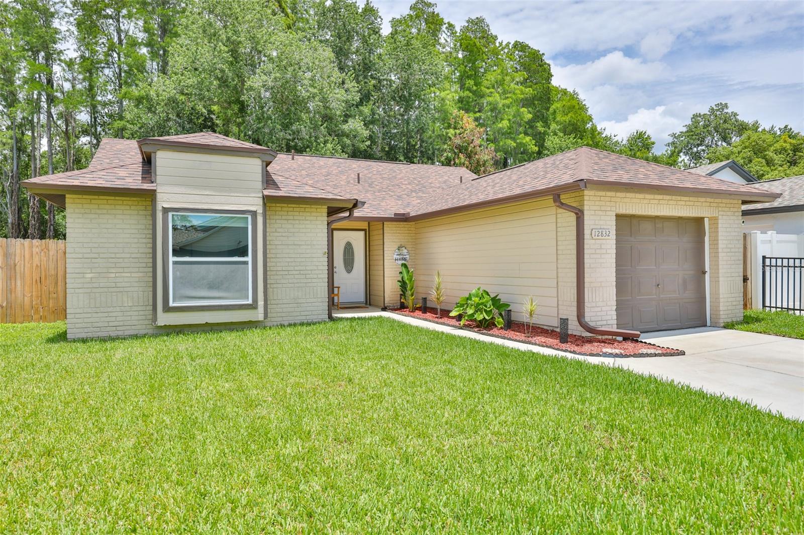 12832 COVERDALE DR, TAMPA, FL — photo 43