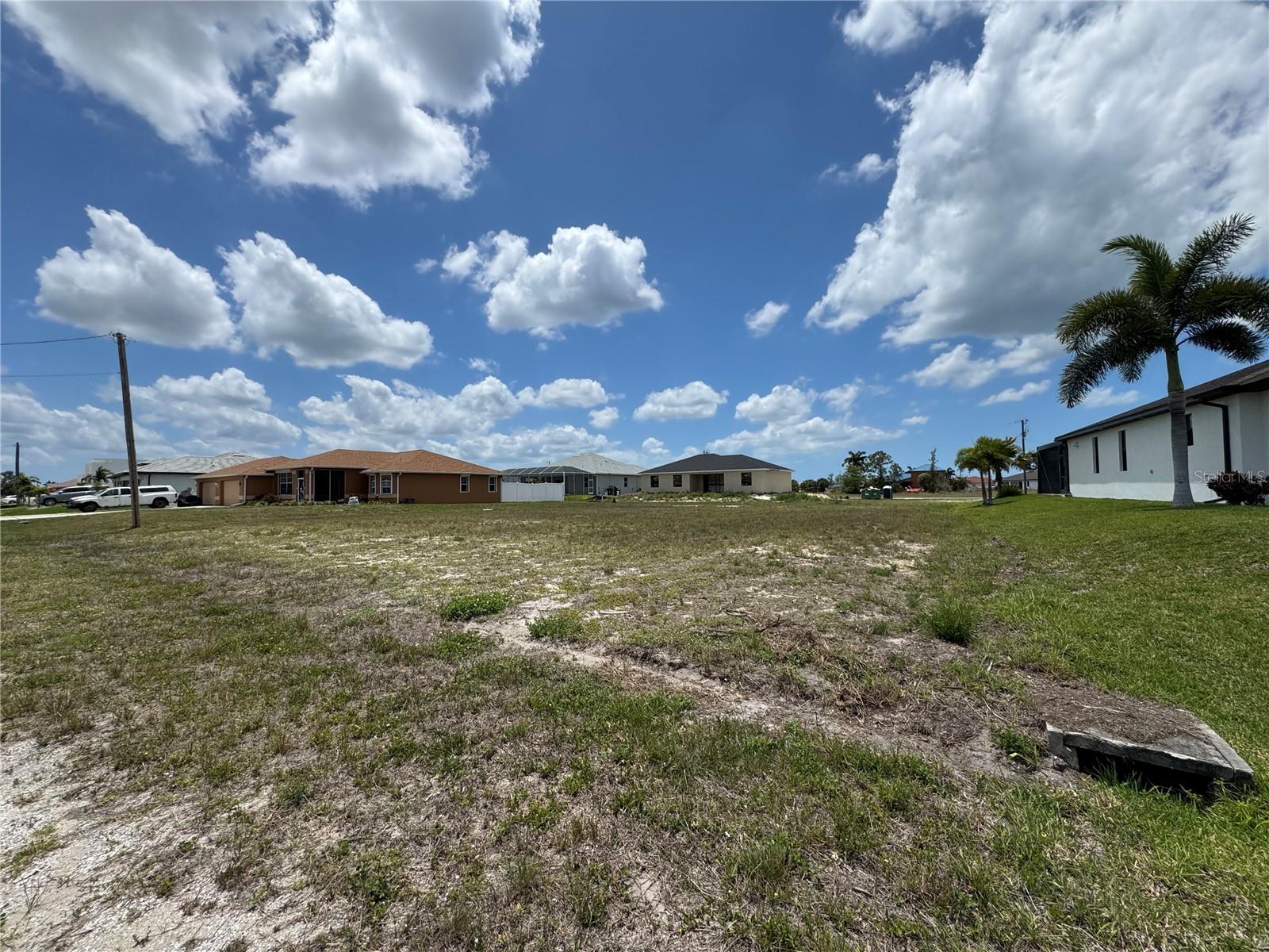 2018 NW 33RD AVE, CAPE CORAL, FL