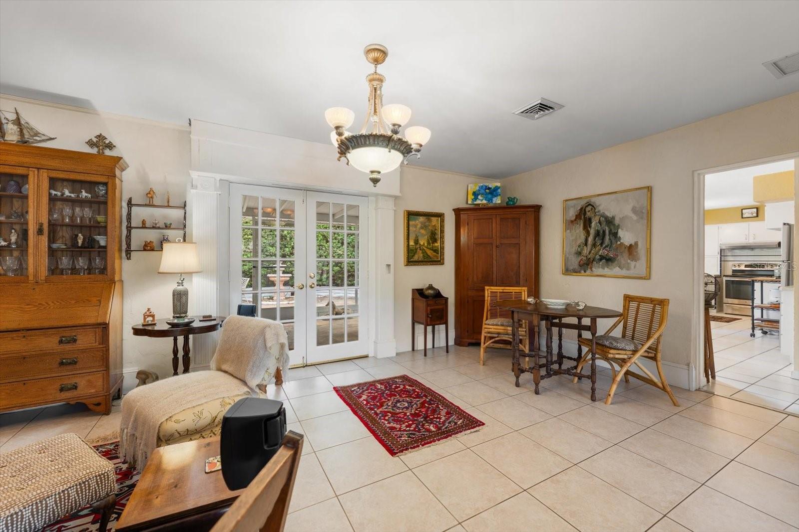 109 PONCE DE LEON BLVD, BELLEAIR, FL — photo 9