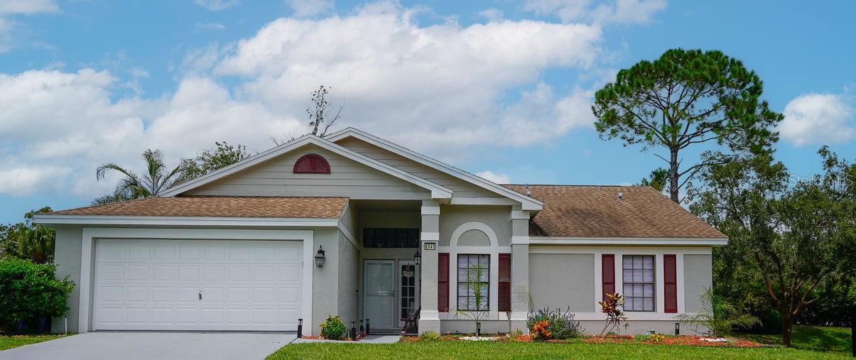 8141 GOLF CLUB CT, HUDSON, FL — photo 2