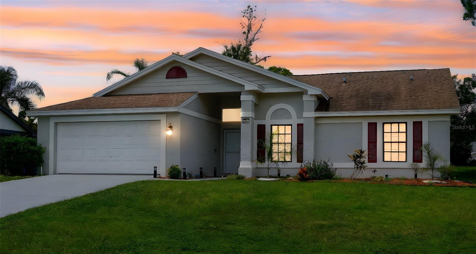 8141 GOLF CLUB CT, HUDSON, FL — photo 4