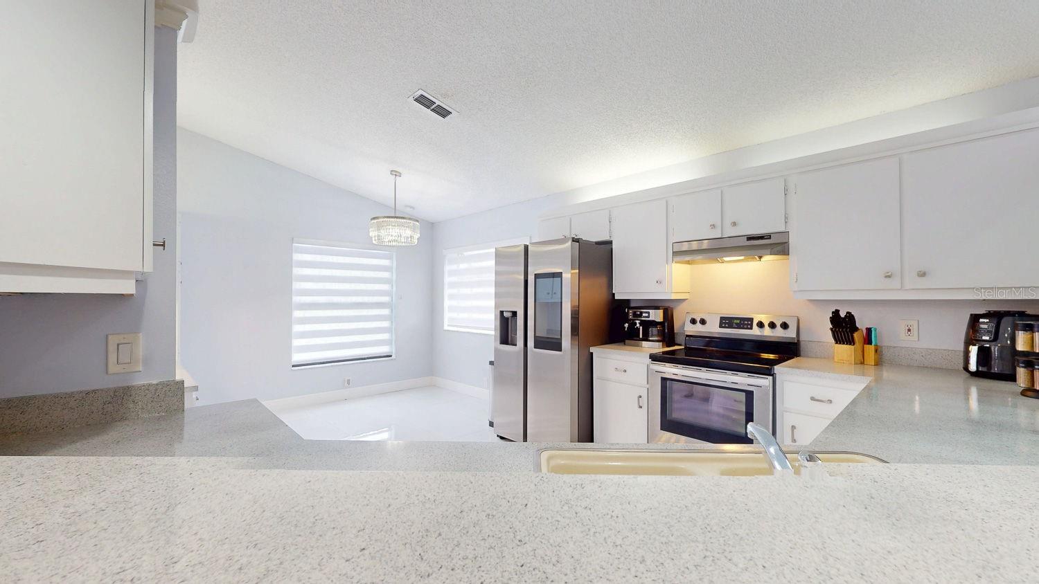 8141 GOLF CLUB CT, HUDSON, FL — photo 17