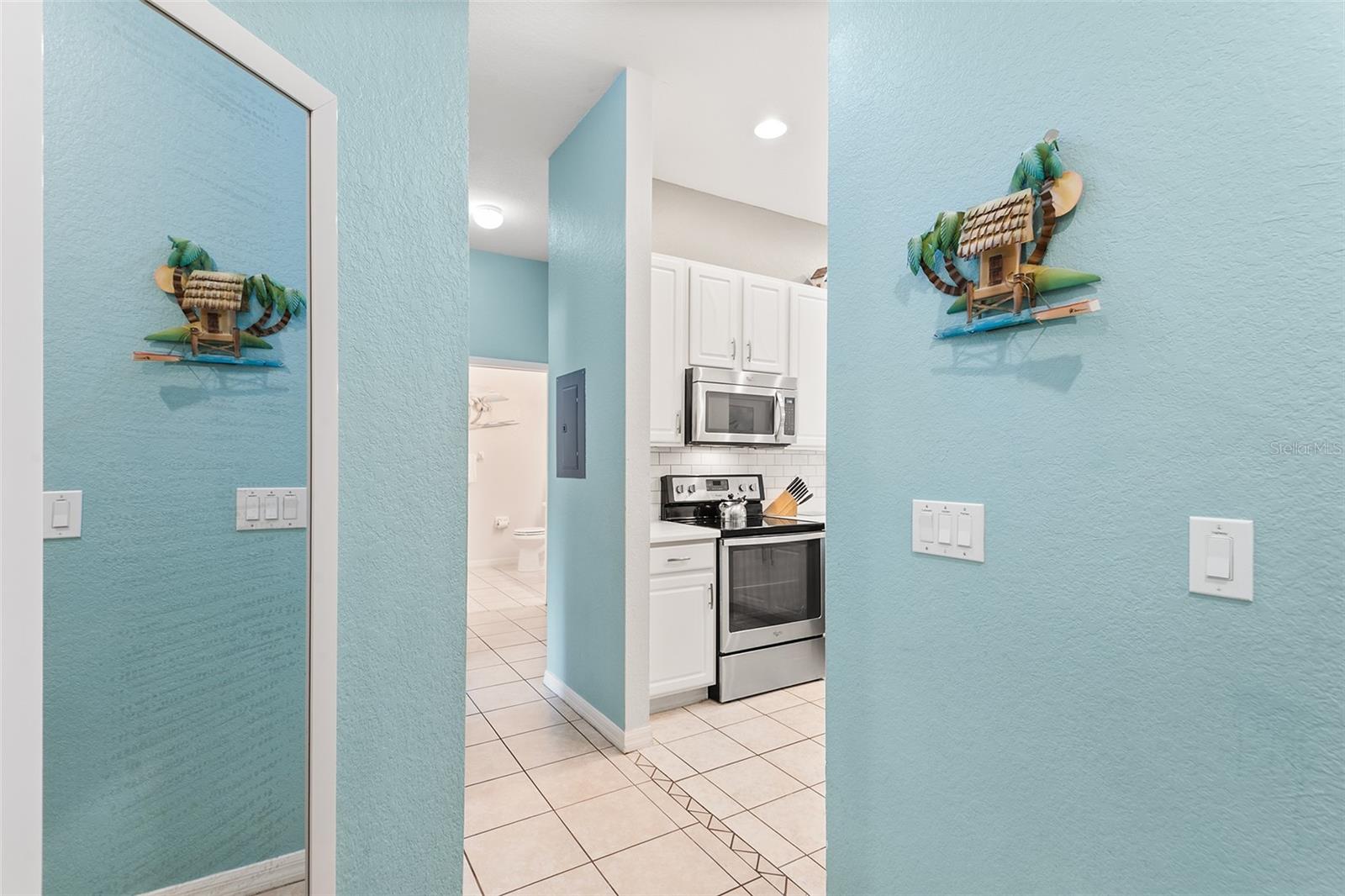 402 LUCAYA LOOP, DAVENPORT, FL — photo 4