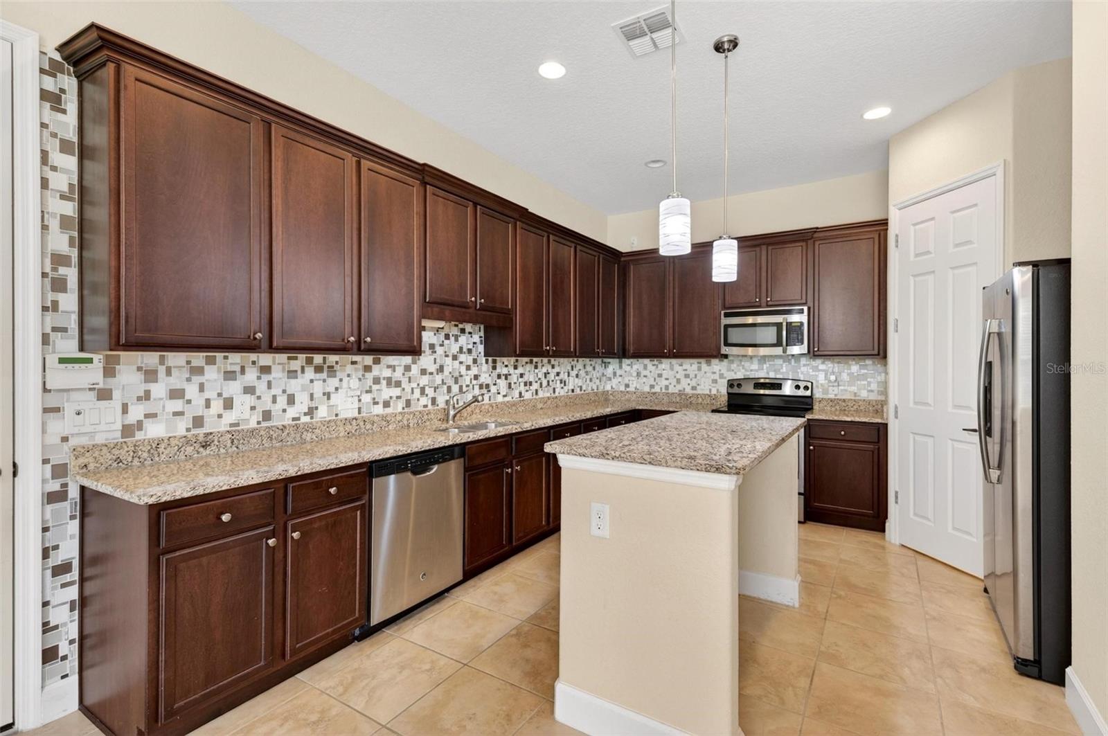 2101 PAINTER LN, KISSIMMEE, FL — photo 13