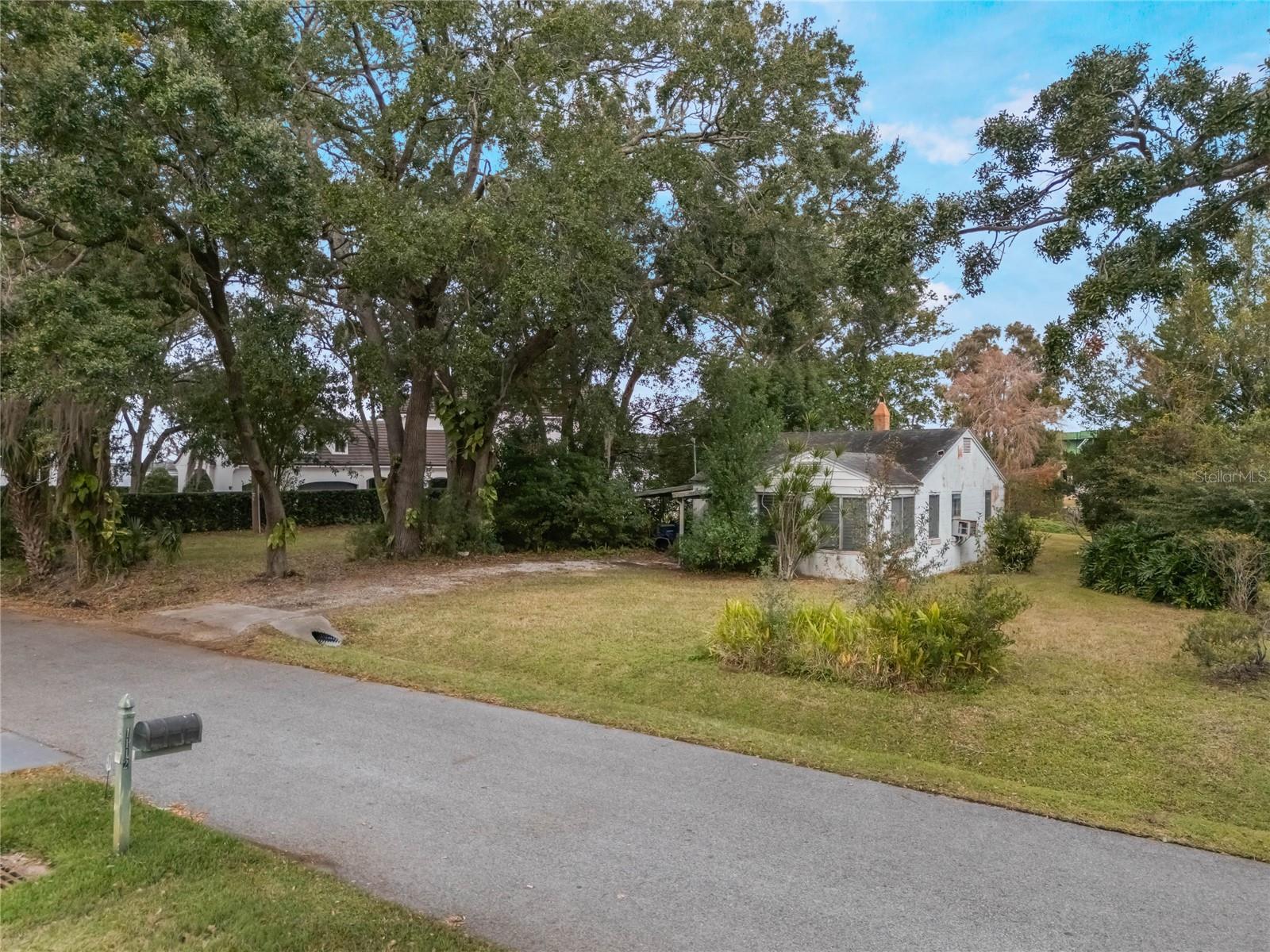 1113 VENETIAN AVE, ORLANDO, FL