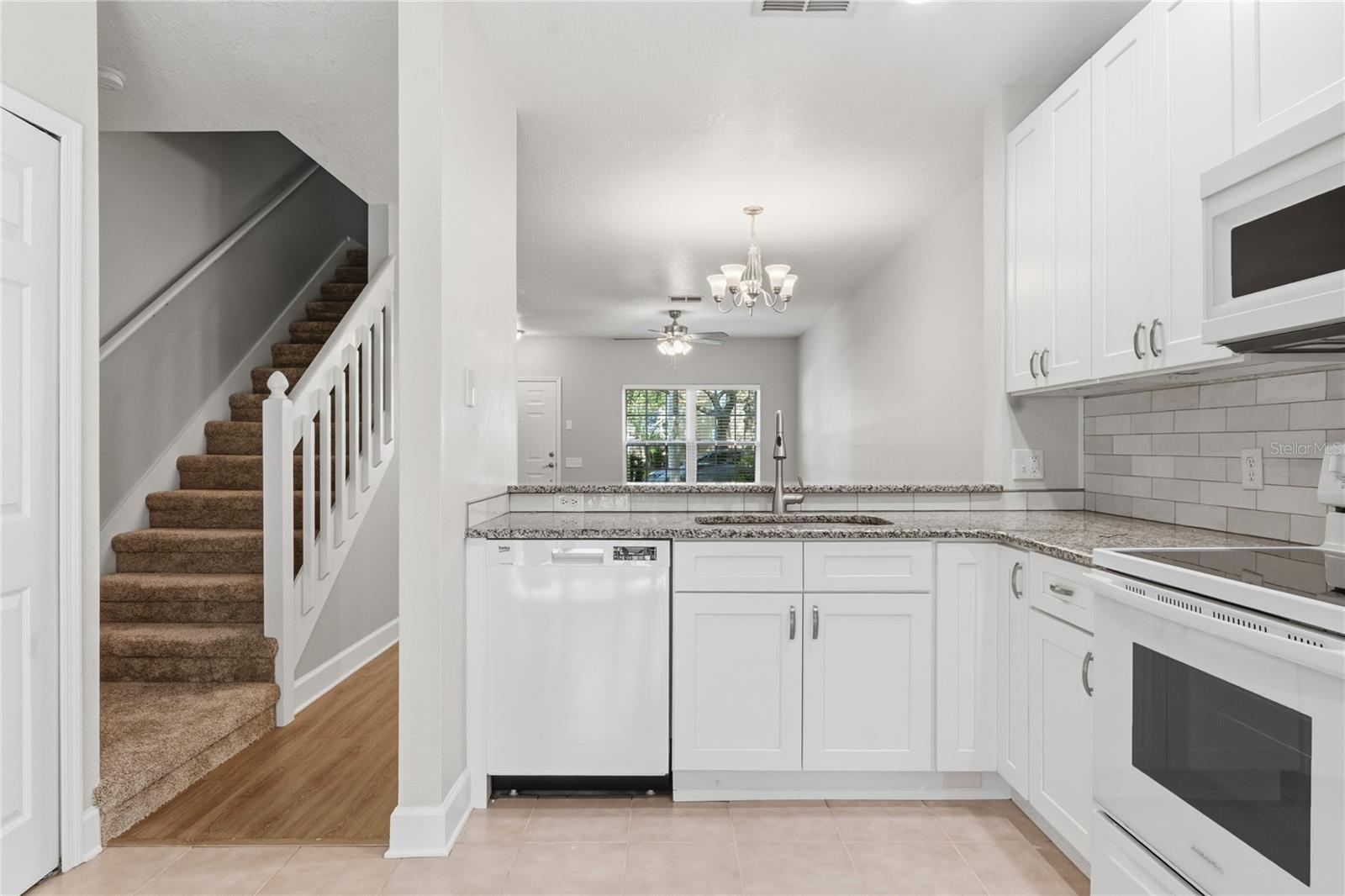 8671 HUNTERS KEY CIR #8671, TAMPA, FL — photo 8