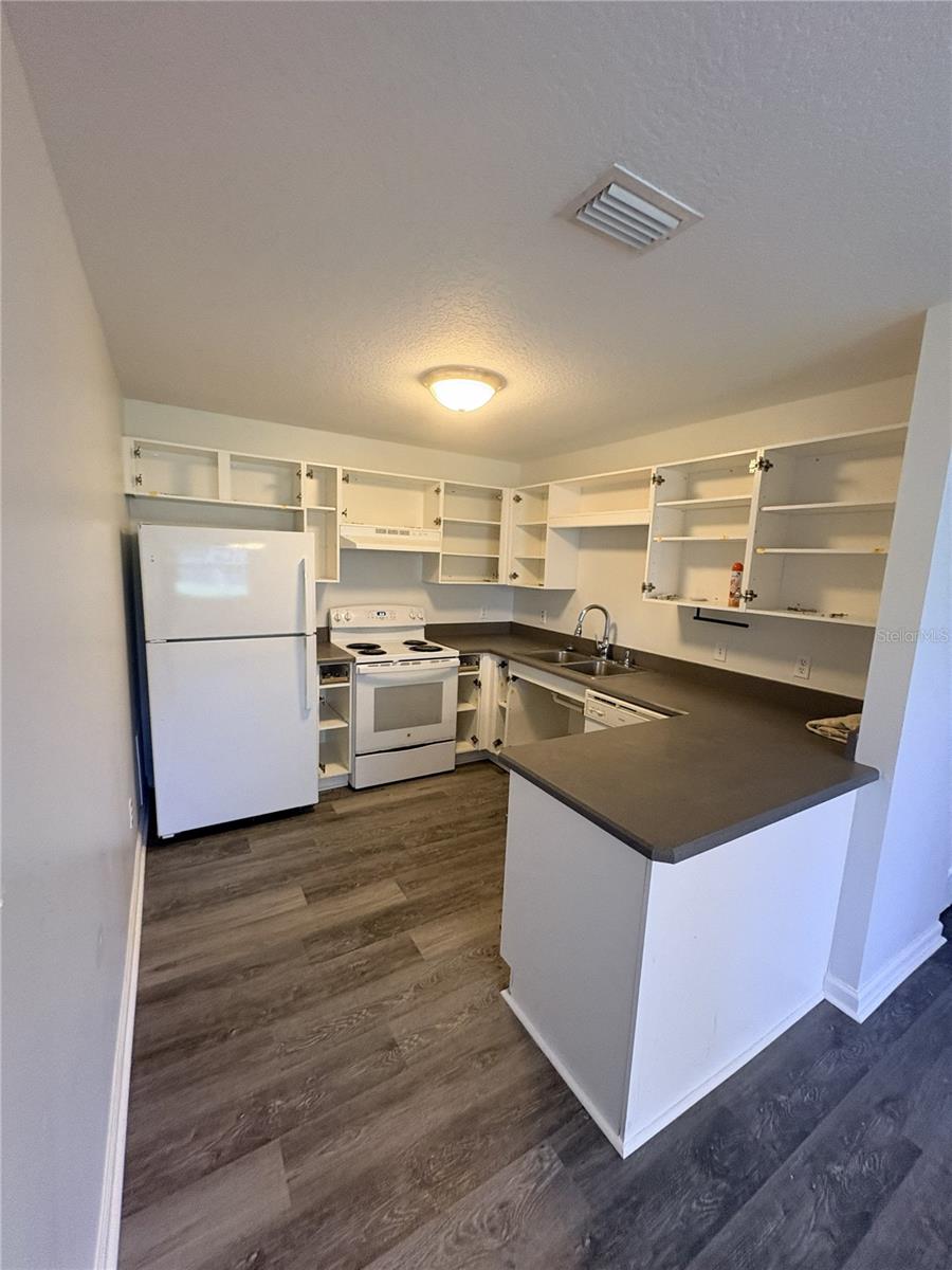 2829 NORDMAN AVE, NEW SMYRNA BEACH, FL — photo 10