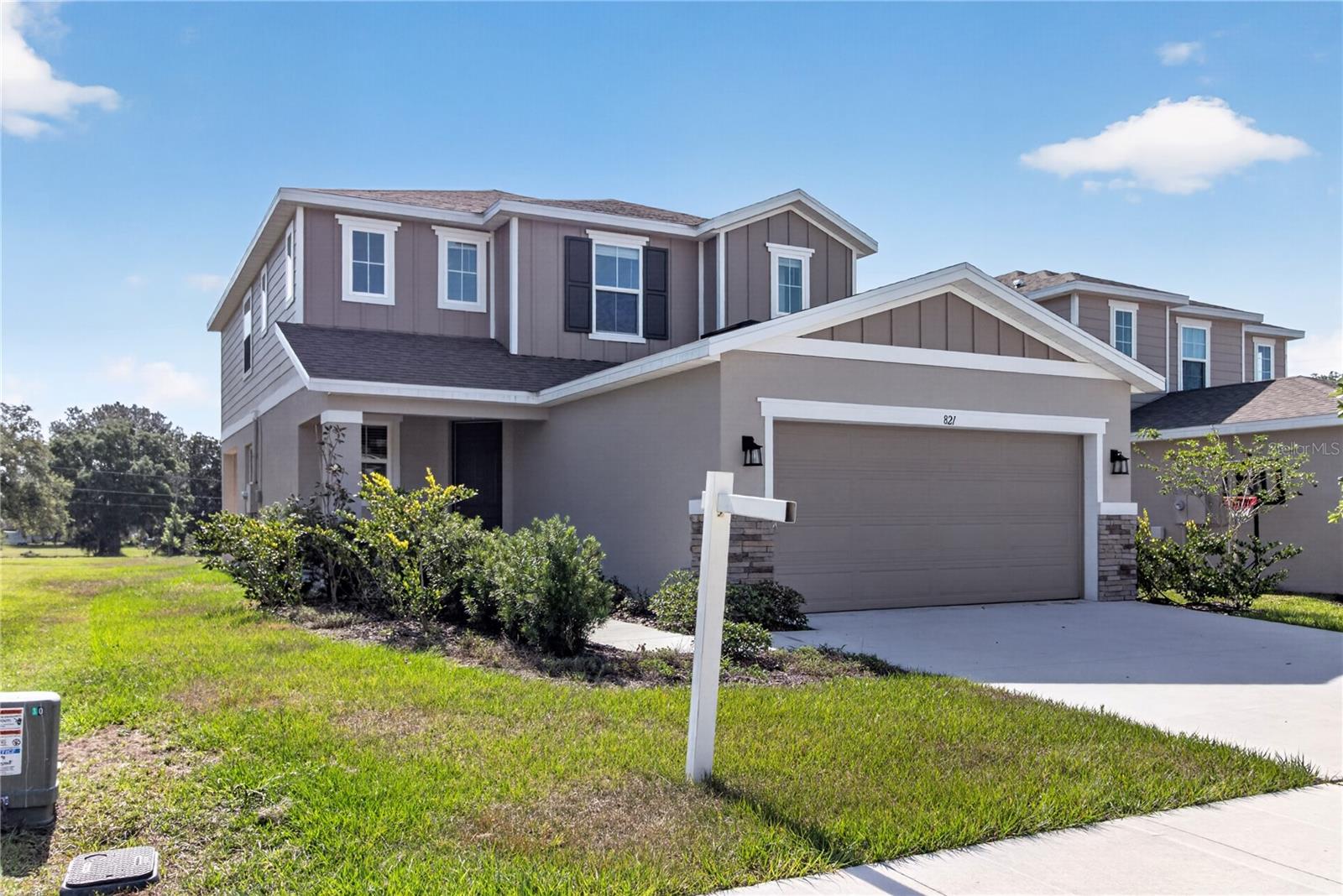 821 BLUE CREEK DR, HAINES CITY, FL — photo 3