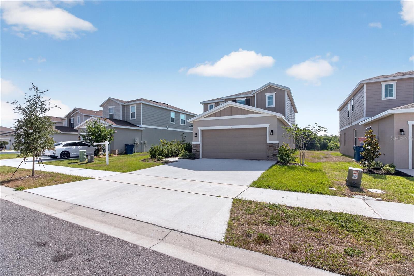 821 BLUE CREEK DR, HAINES CITY, FL — photo 7
