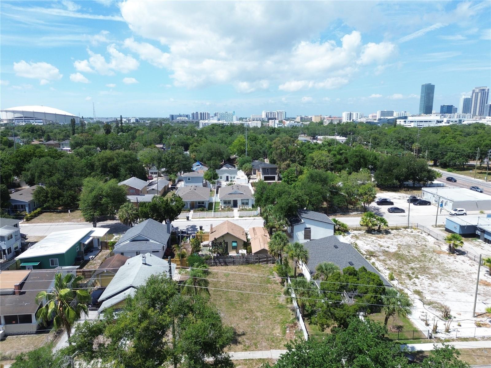 935 13TH AVE S, ST PETERSBURG, FL — photo 2