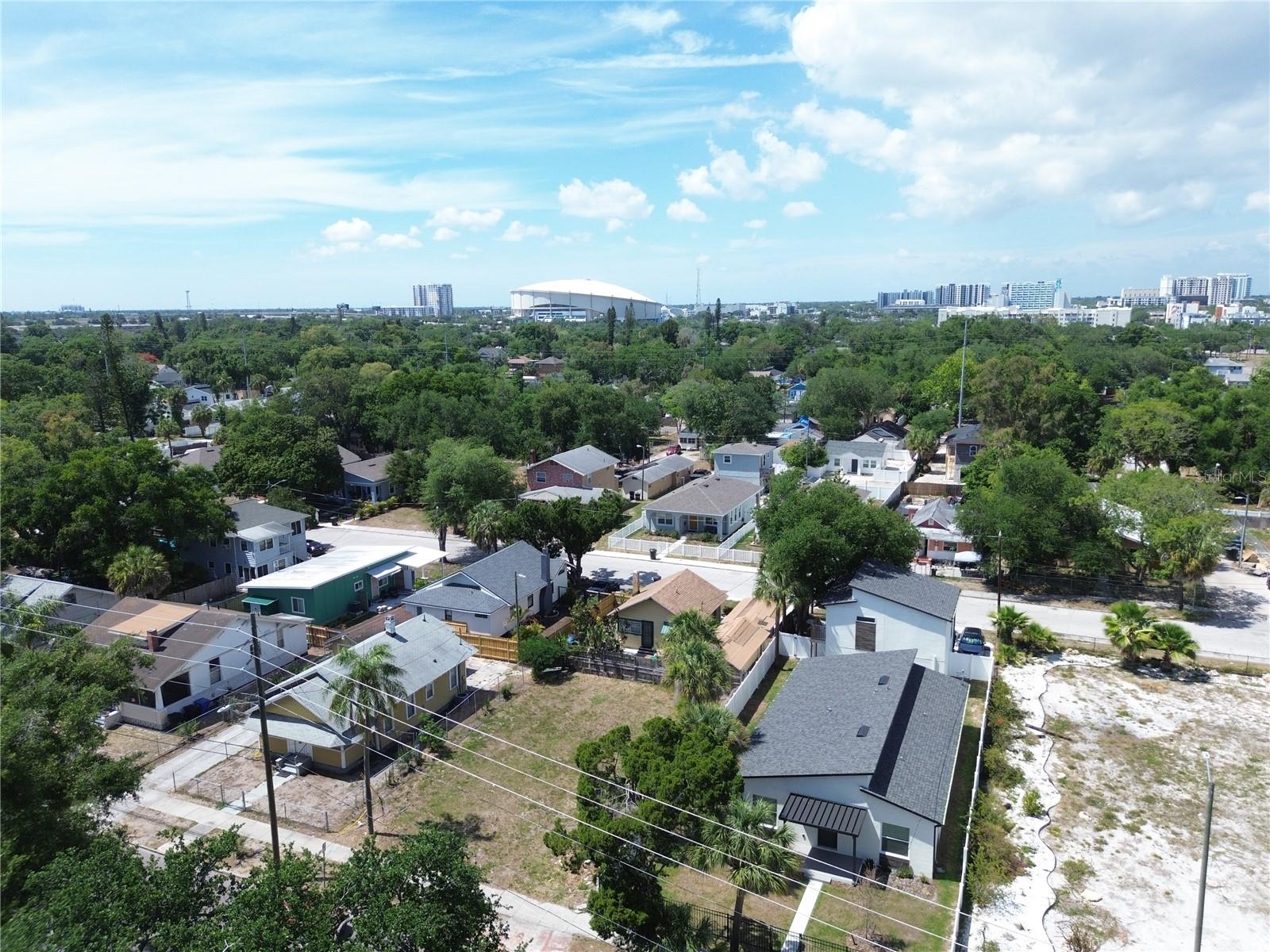 935 13TH AVE S, ST PETERSBURG, FL — photo 8