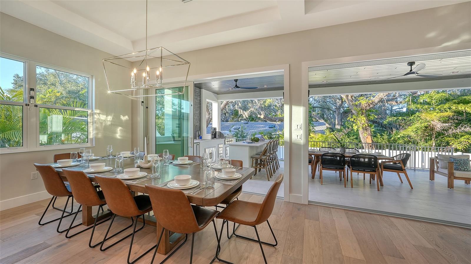 1537 SIESTA DR, SARASOTA, FL — photo 19