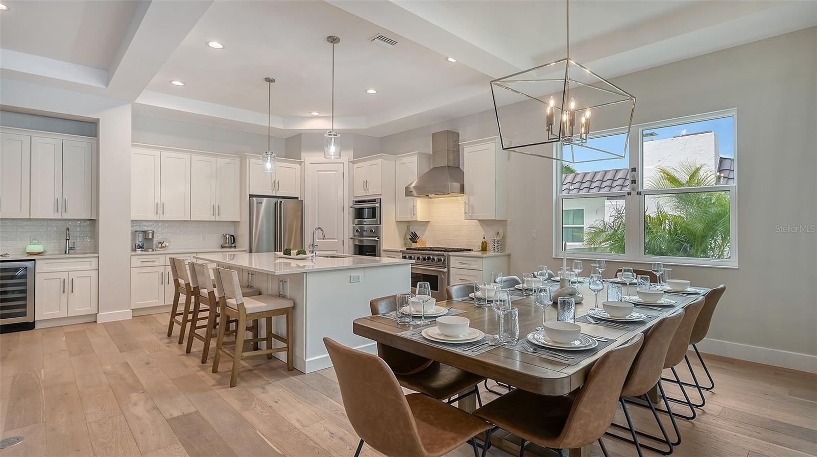 1537 SIESTA DR, SARASOTA, FL — photo 24