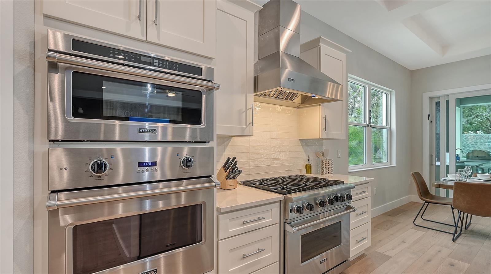1537 SIESTA DR, SARASOTA, FL — photo 30