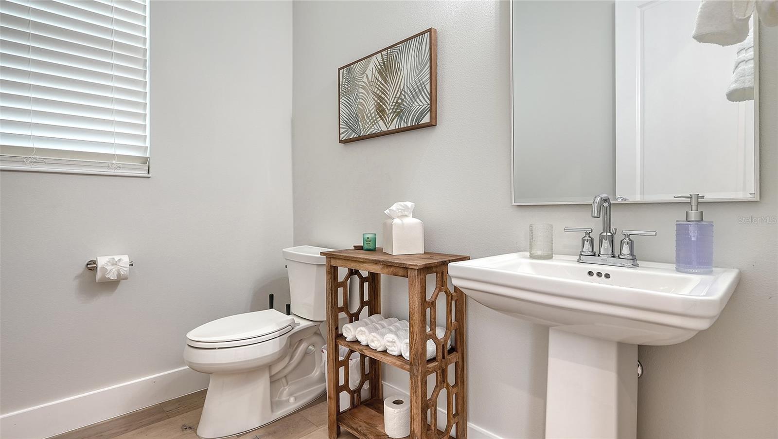 1537 SIESTA DR, SARASOTA, FL — photo 42
