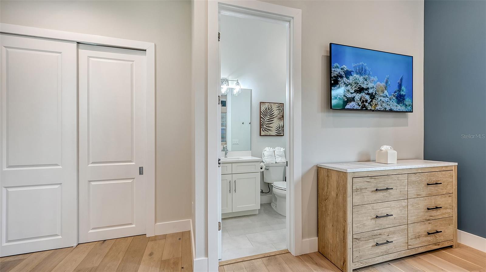 1537 SIESTA DR, SARASOTA, FL — photo 45