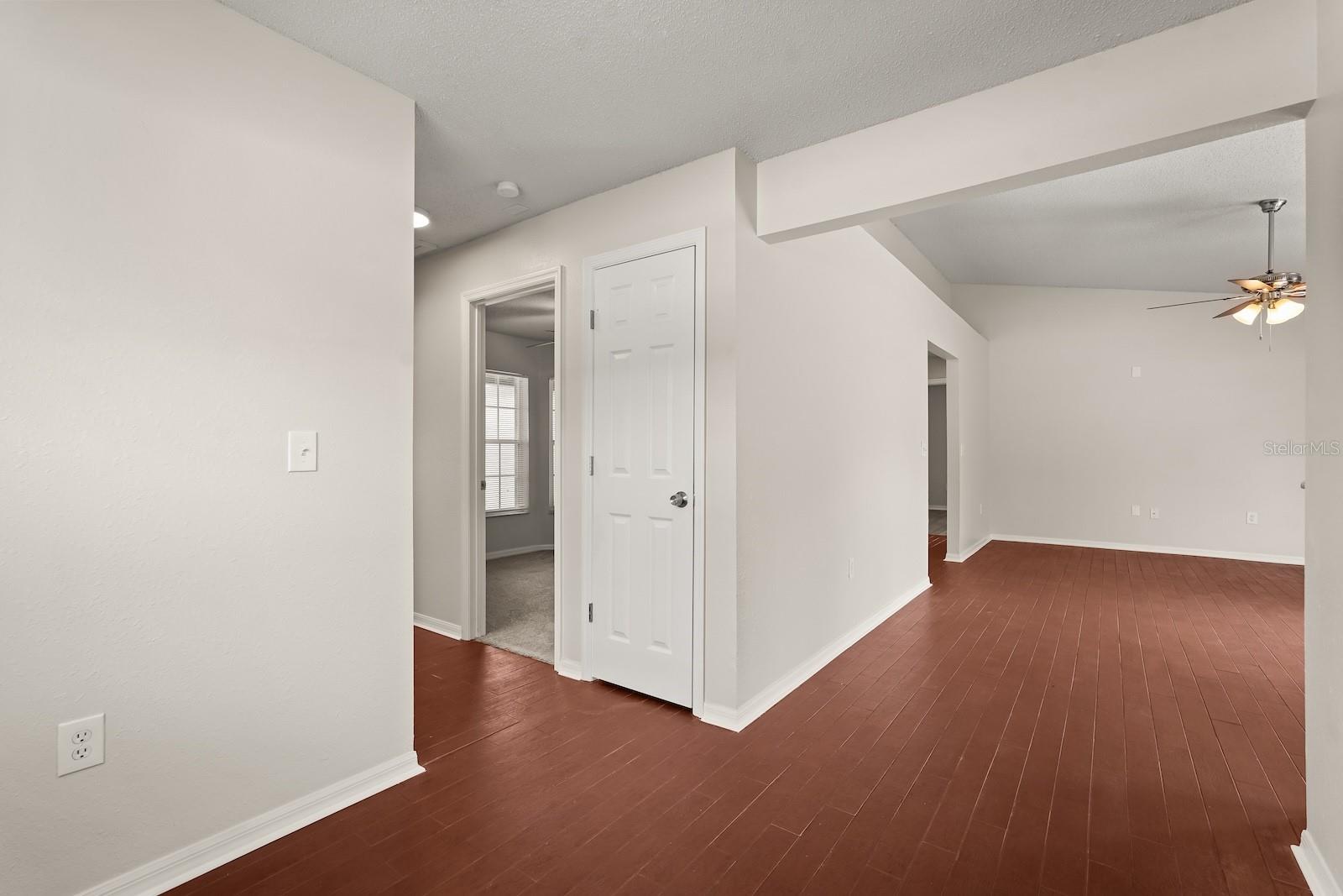 525 PARTRIDGE DR, KISSIMMEE, FL — photo 10