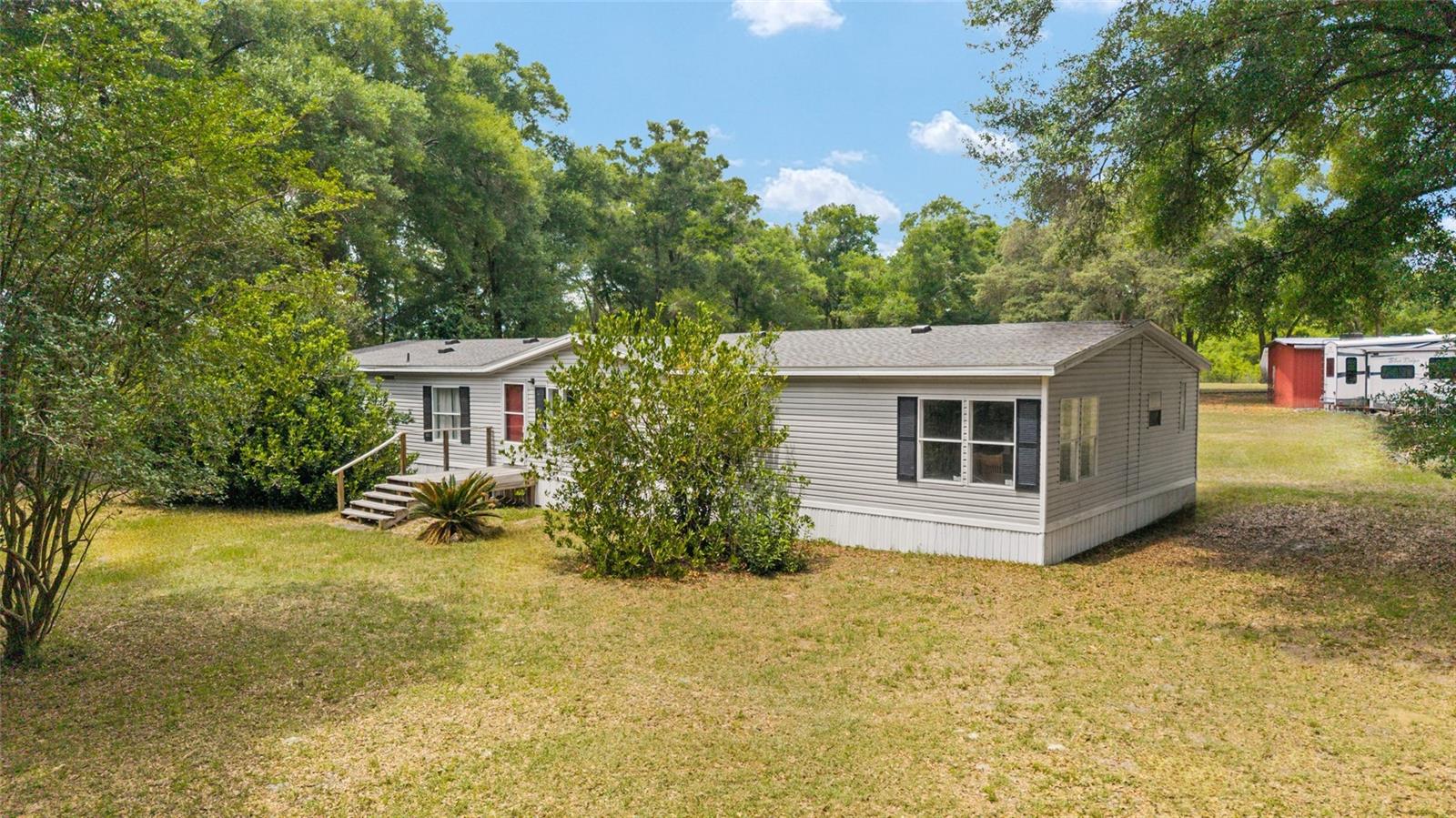 19551 SE 42ND PL, MORRISTON, FL — photo 3