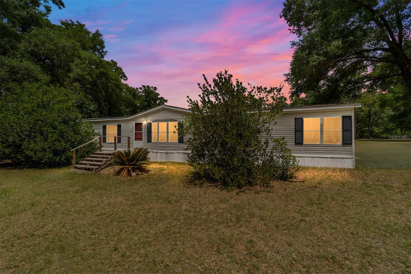 19551 SE 42ND PL, MORRISTON, FL — photo 4