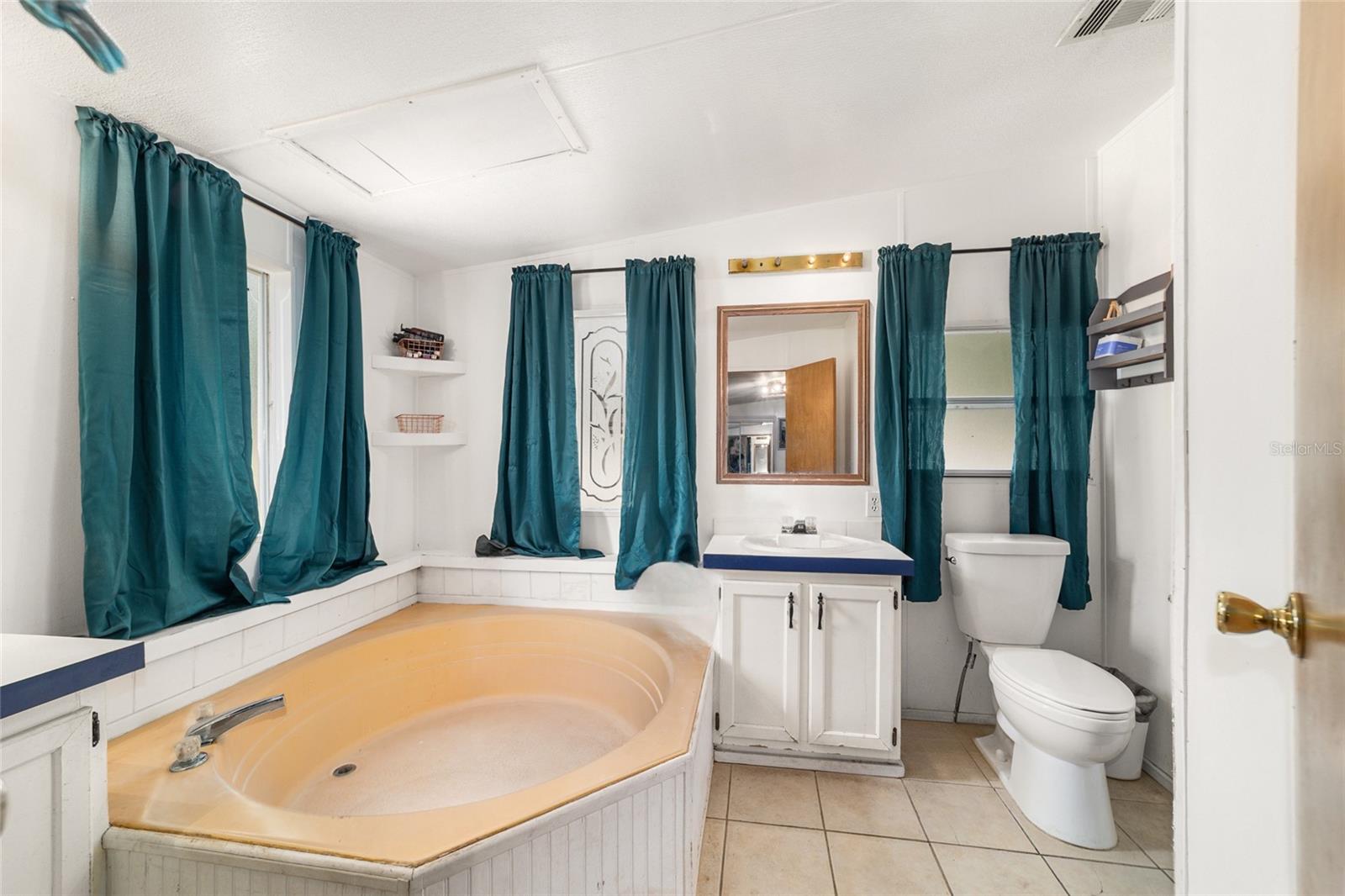 19551 SE 42ND PL, MORRISTON, FL — photo 38