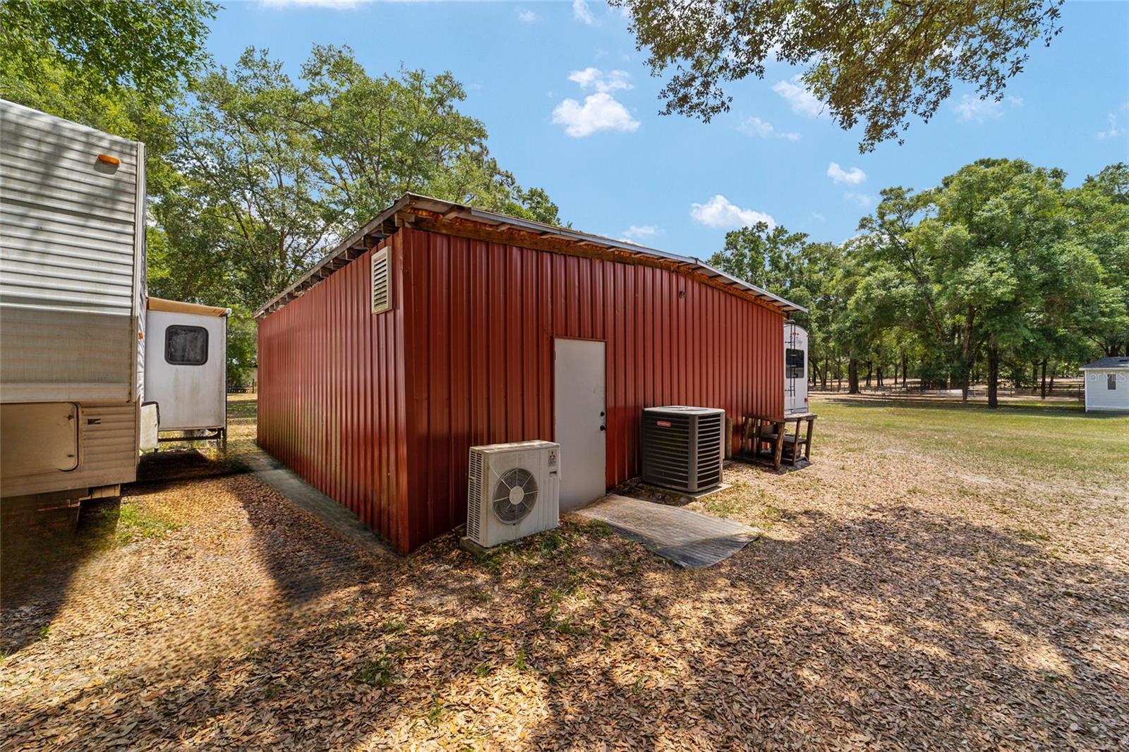 19551 SE 42ND PL, MORRISTON, FL — photo 58