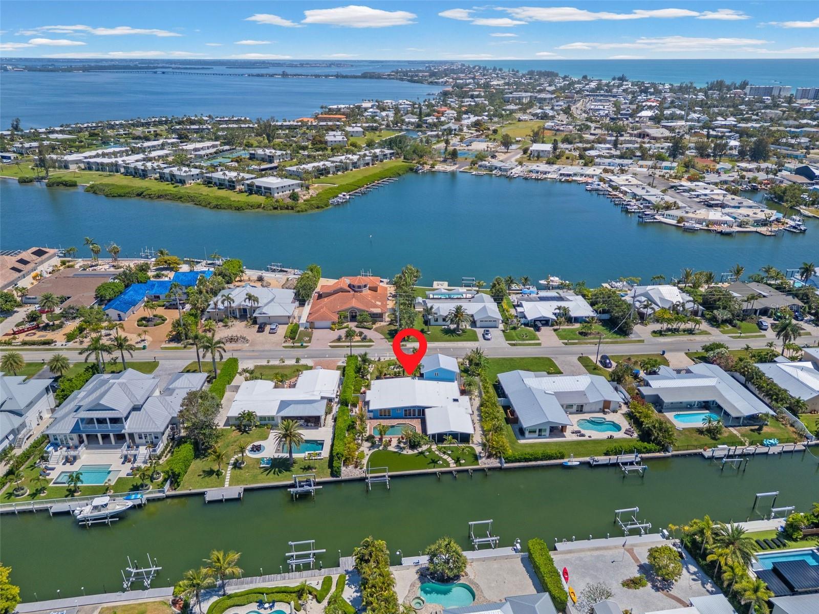 528 KEY ROYALE DR, HOLMES BEACH, FL — photo 54