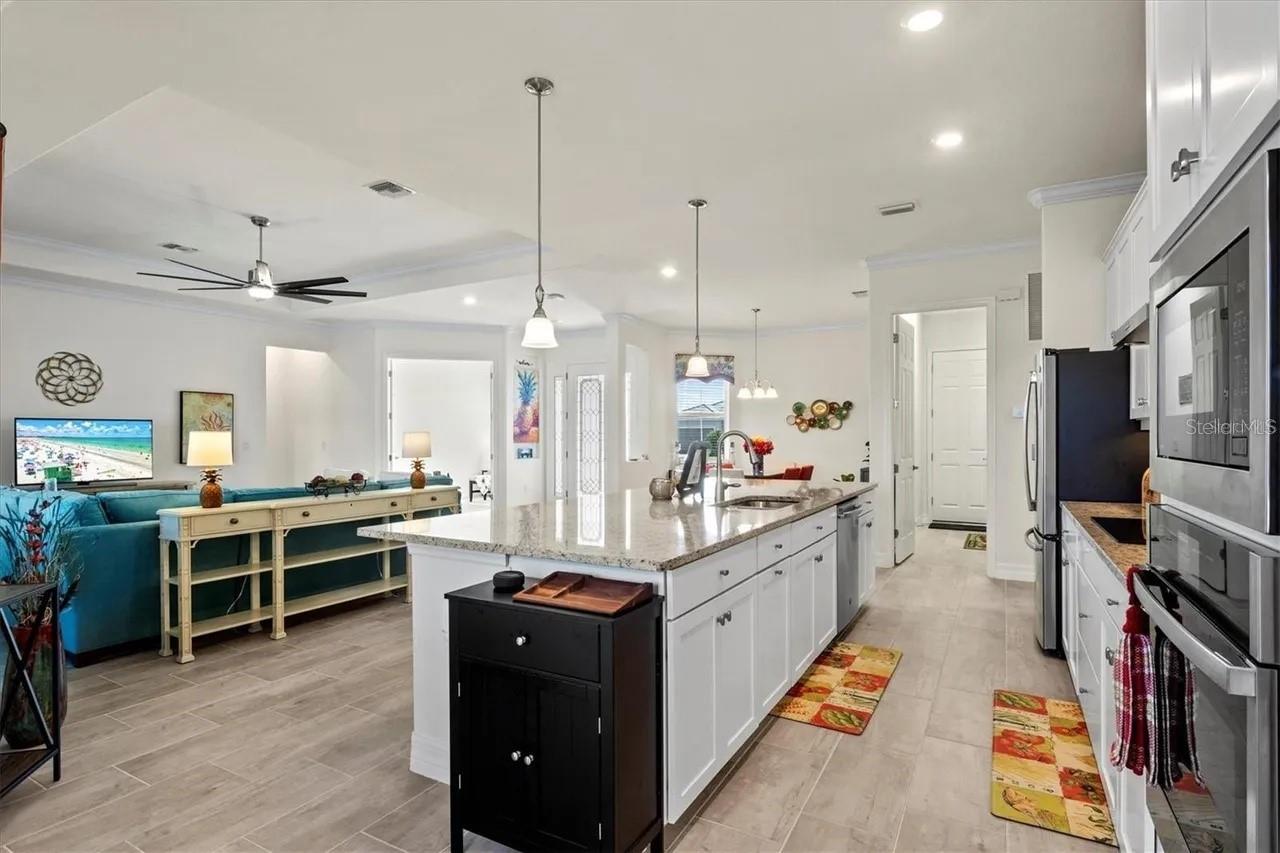 15024 SPANISH POINT DR, PORT CHARLOTTE, FL — photo 12