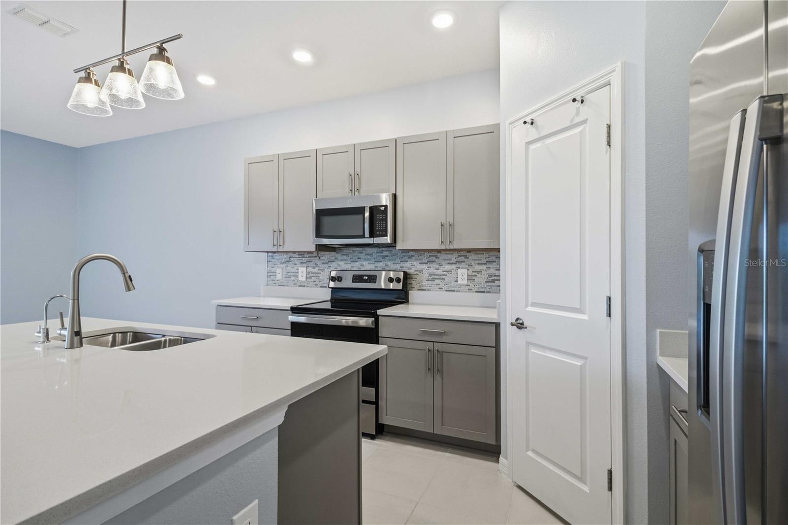 11779 GLENSIDE TER, PALMETTO, FL — photo 16