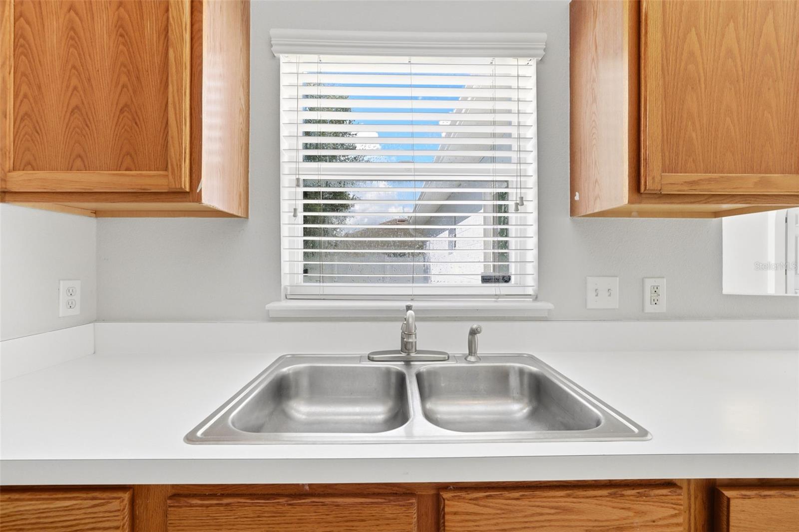 955 LOUVRE CT, KISSIMMEE, FL — photo 9