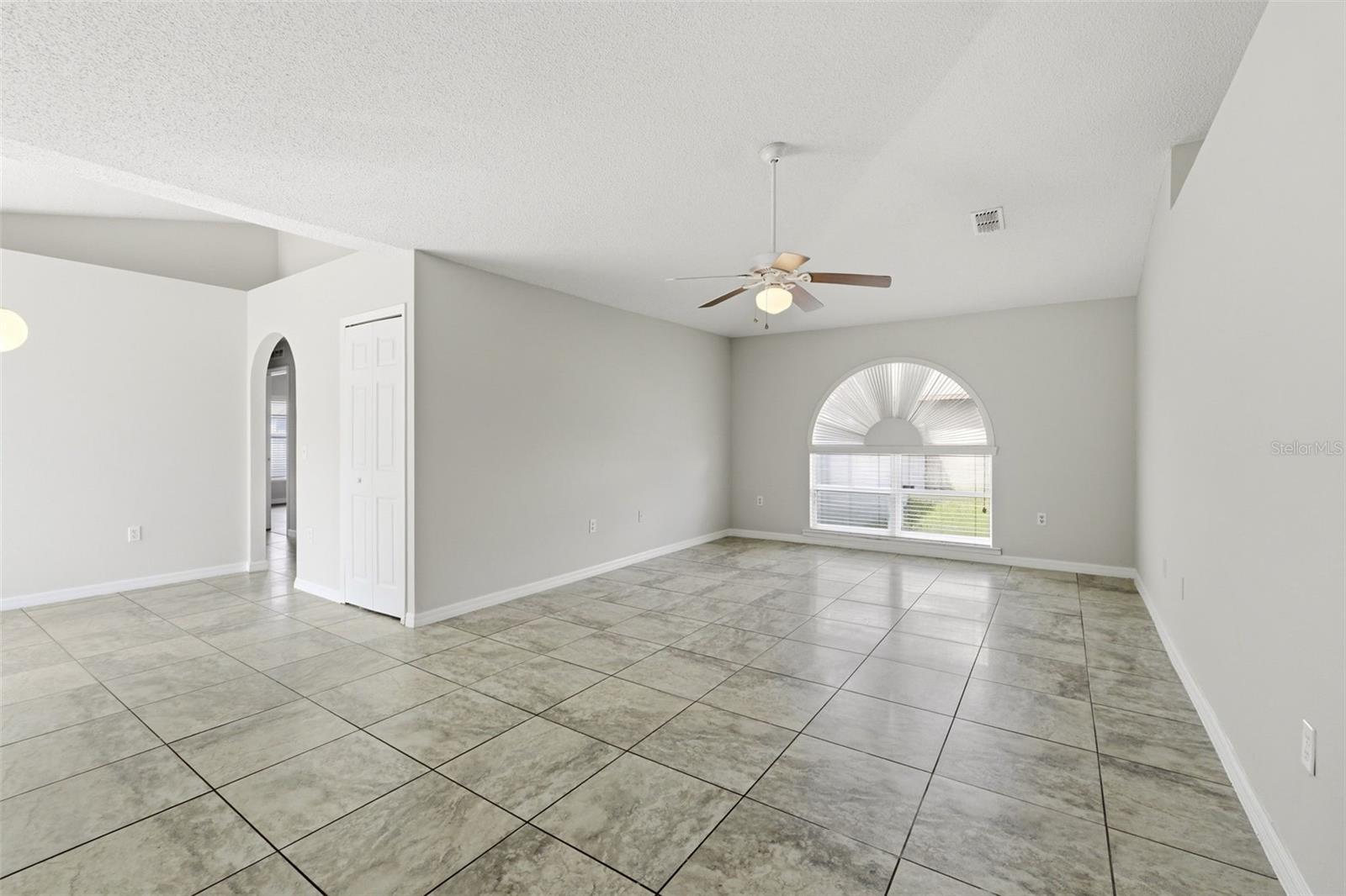 955 LOUVRE CT, KISSIMMEE, FL — photo 15