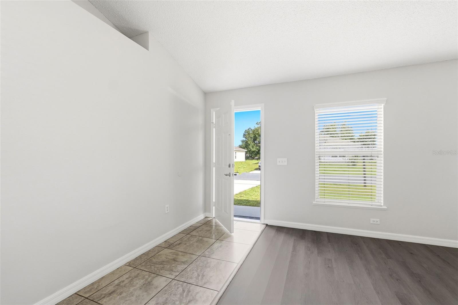 955 LOUVRE CT, KISSIMMEE, FL — photo 20