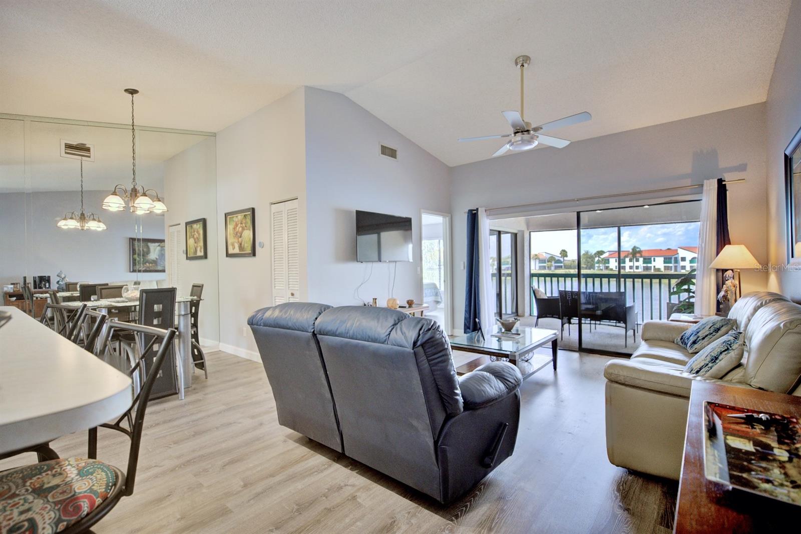5369 CASABLANCA CIR #K24, SEBRING, FL — photo 9