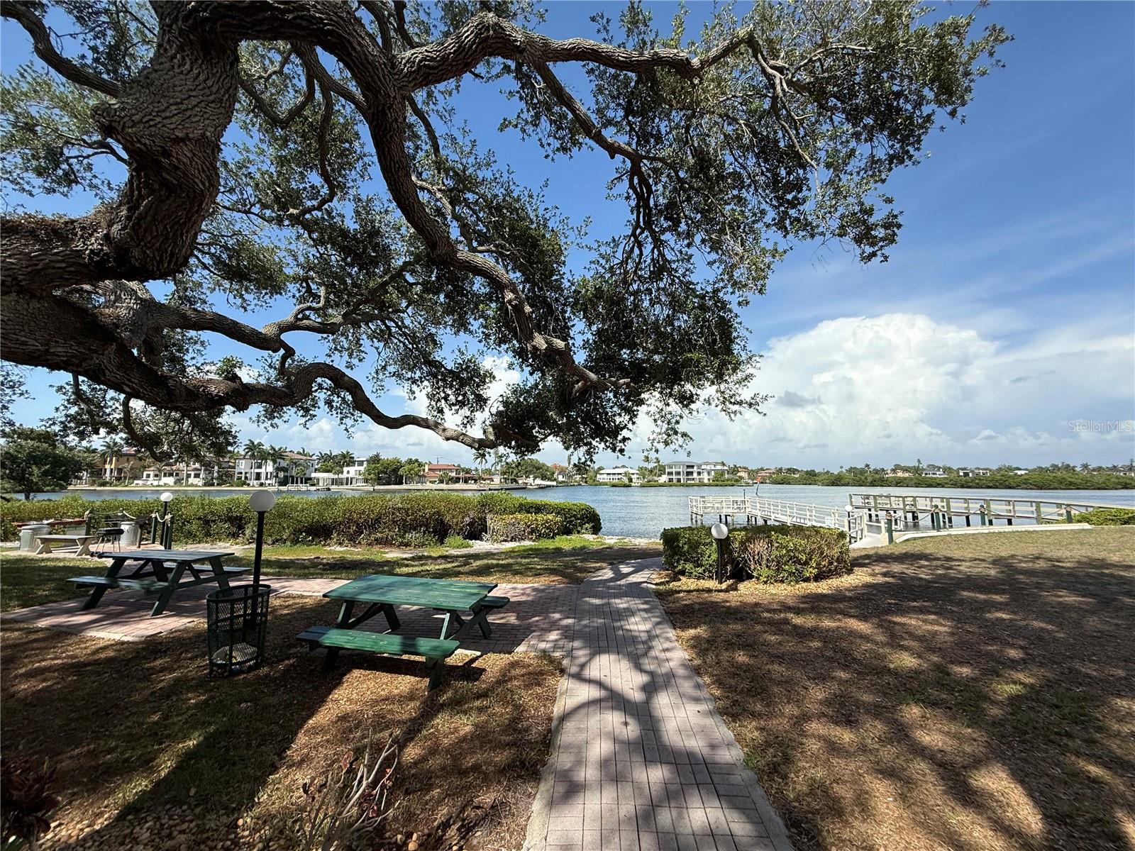 6157 MIDNIGHT PASS RD #F22, SARASOTA, FL — photo 38