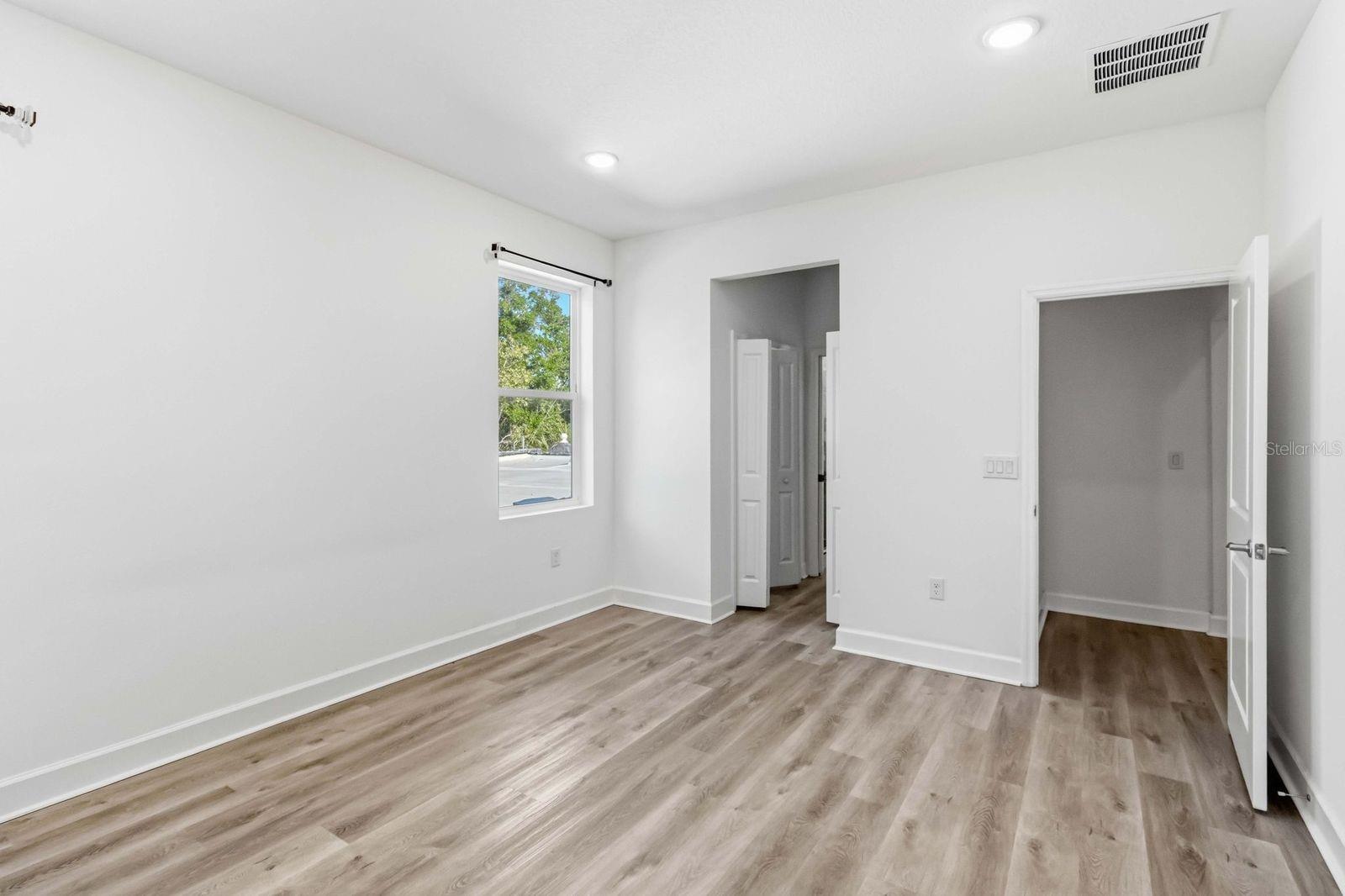 2613 E 23RD AVE #1/2, TAMPA, FL — photo 21