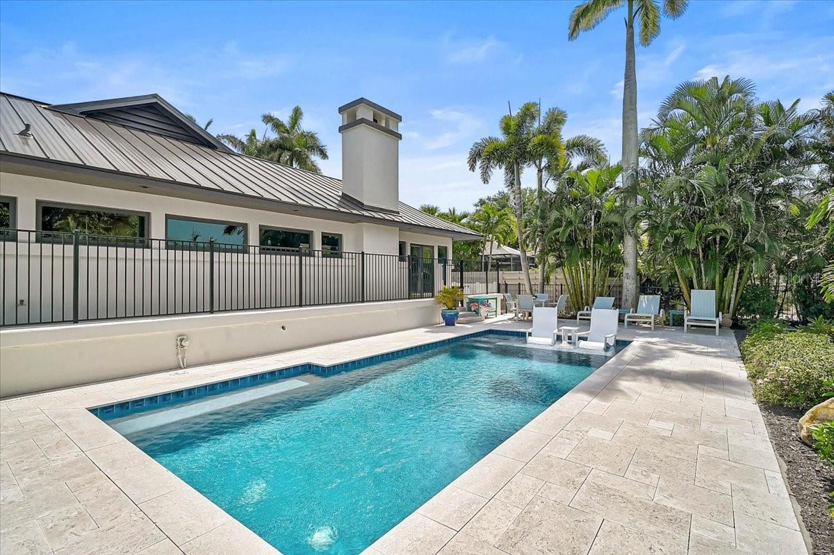 627 OWL WAY, SARASOTA, FL — photo 45