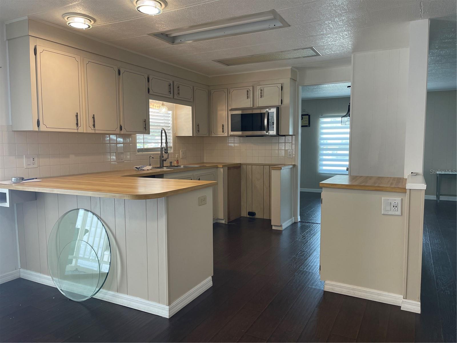 52 N BOBWHITE RD, WILDWOOD, FL — photo 3