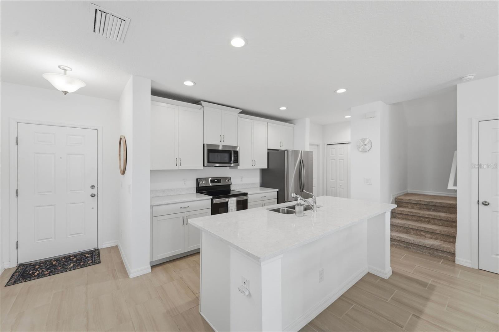 1255 WISPY CYPRESS DR, KISSIMMEE, FL — photo 4