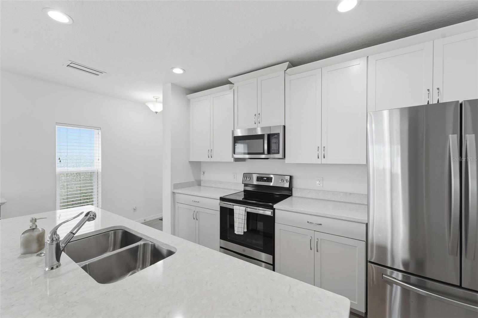 1255 WISPY CYPRESS DR, KISSIMMEE, FL — photo 6