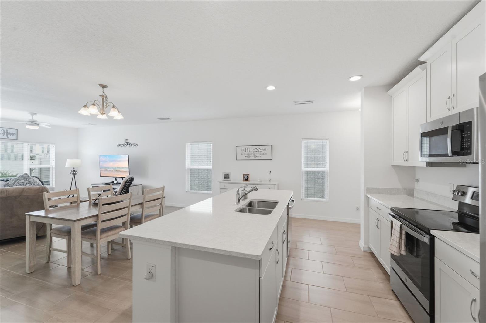 1255 WISPY CYPRESS DR, KISSIMMEE, FL — photo 7