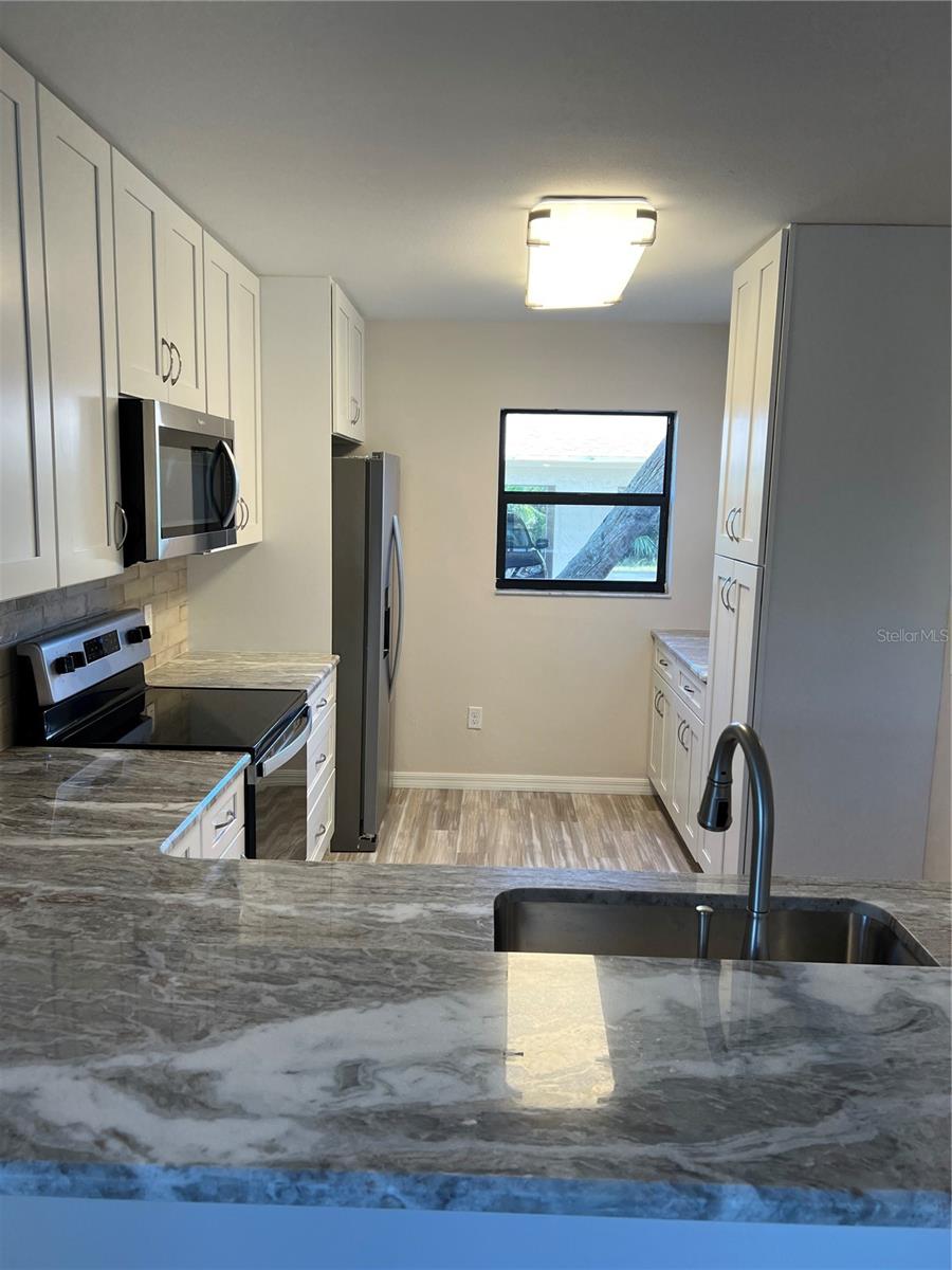 175 KINGS HWY #A8, PUNTA GORDA, FL — photo 7