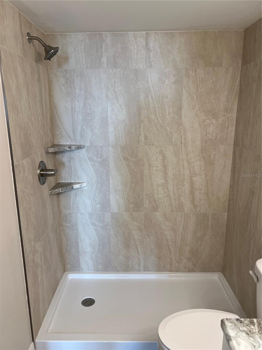 175 KINGS HWY #A8, PUNTA GORDA, FL — photo 19