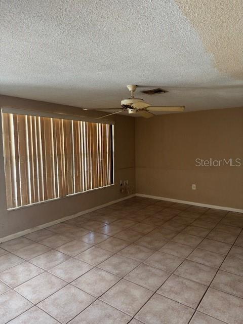 8811 GOSHEN LN, PORT RICHEY, FL — photo 2