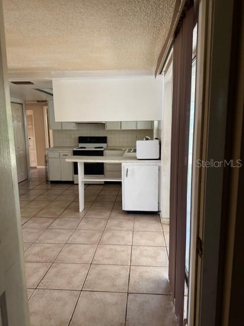 8811 GOSHEN LN, PORT RICHEY, FL — photo 30