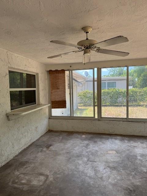 8811 GOSHEN LN, PORT RICHEY, FL — photo 31