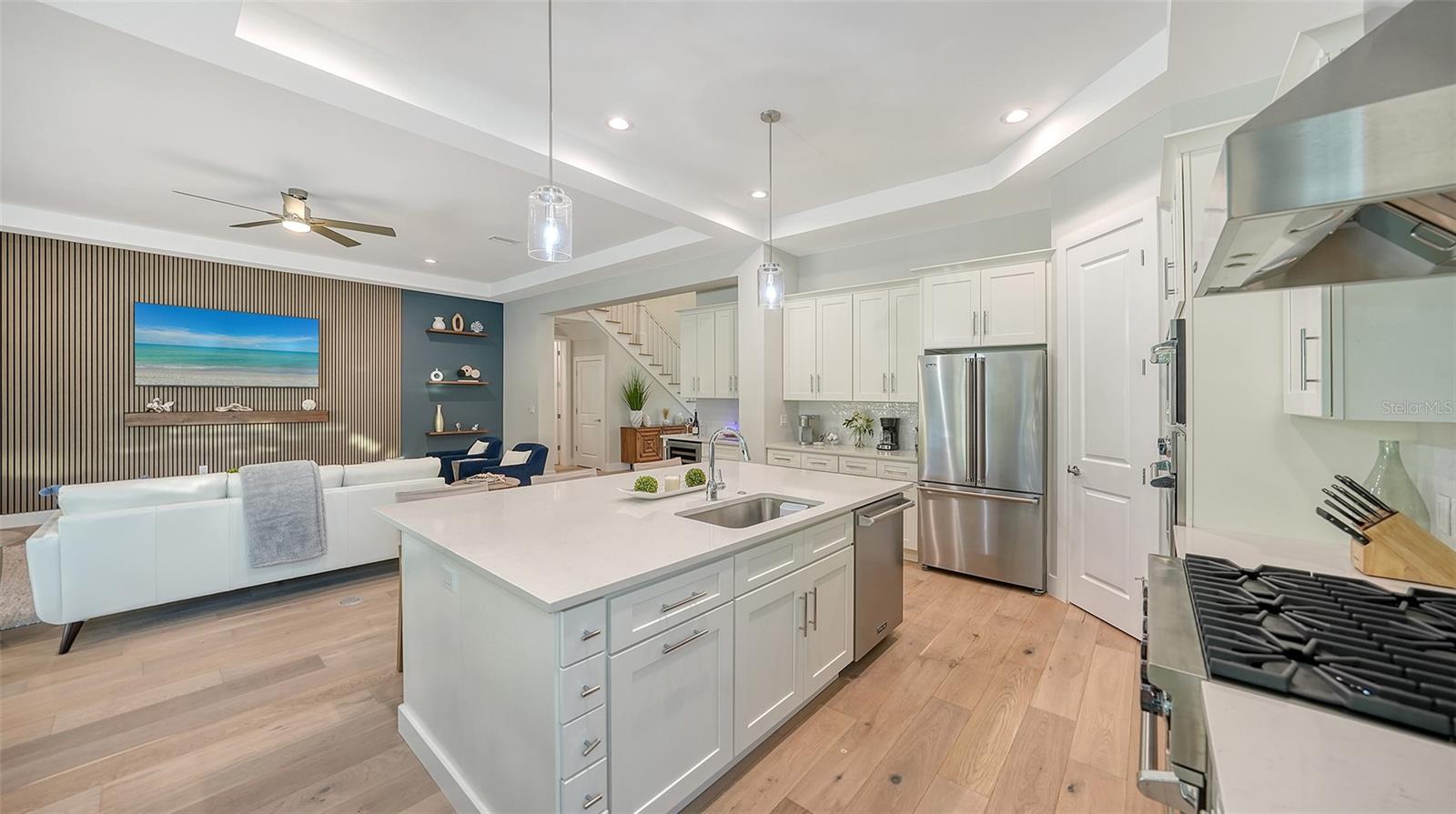 1537 SIESTA DR, SARASOTA, FL — photo 20