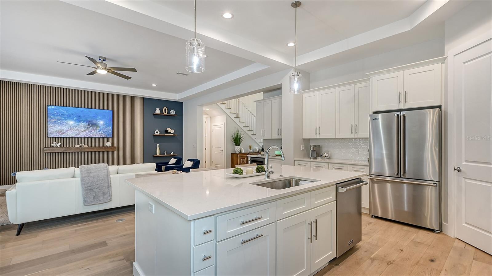 1537 SIESTA DR, SARASOTA, FL — photo 30