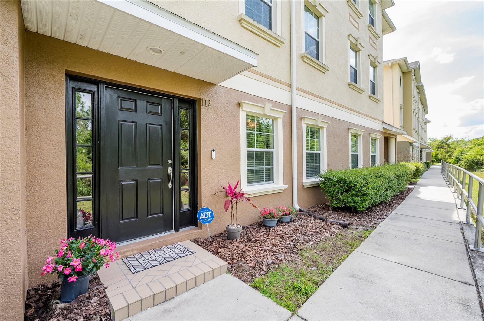10144 ARBOR RUN DR #112, TAMPA, FL — photo 2