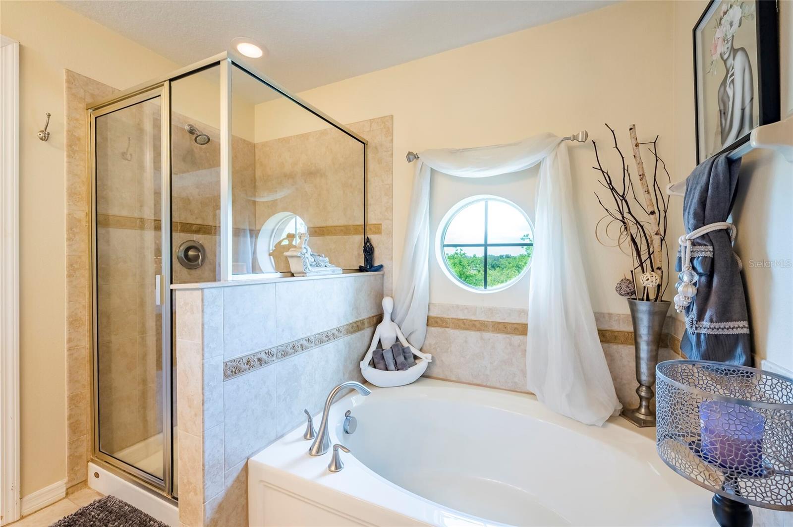 10144 ARBOR RUN DR #112, TAMPA, FL — photo 37